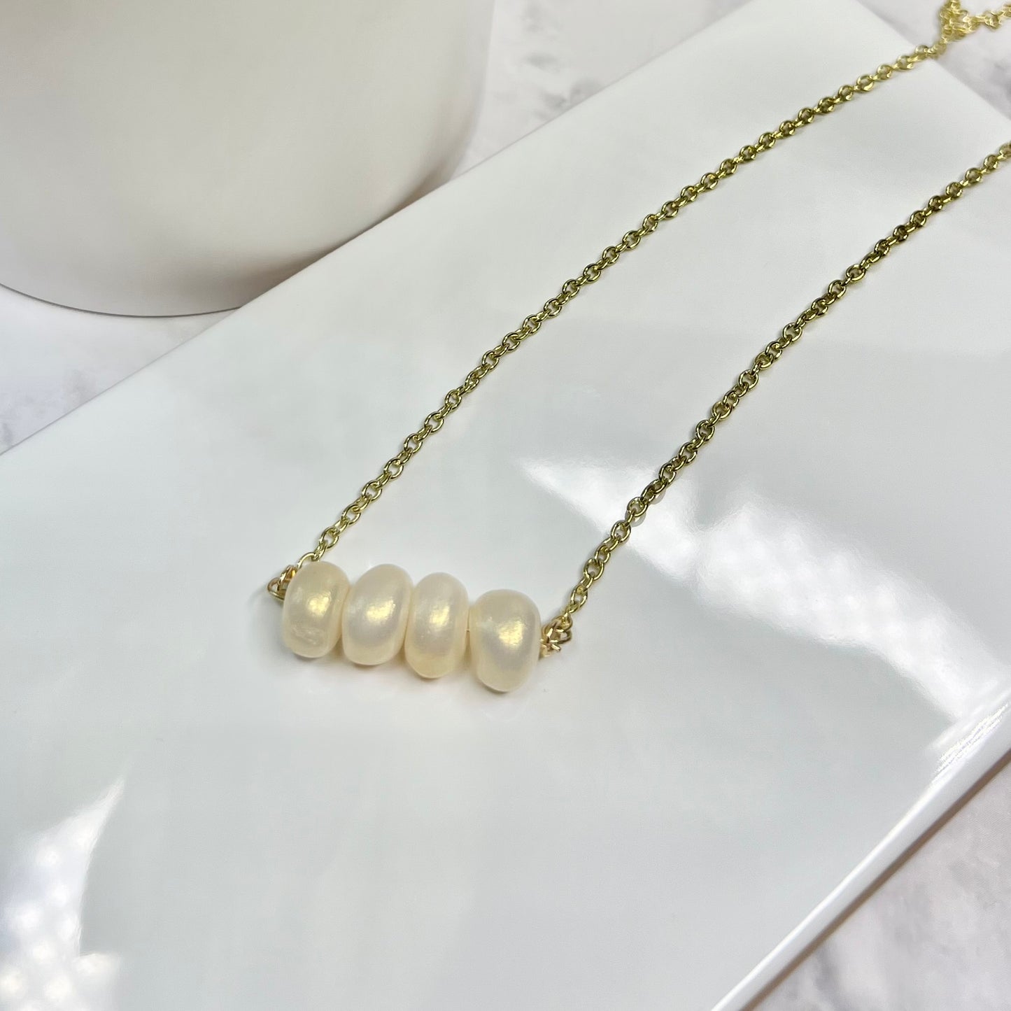 Pearlescent Ivory Necklace